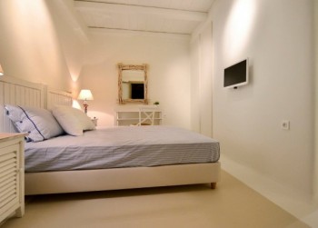 Villa Erato Bedroom 2